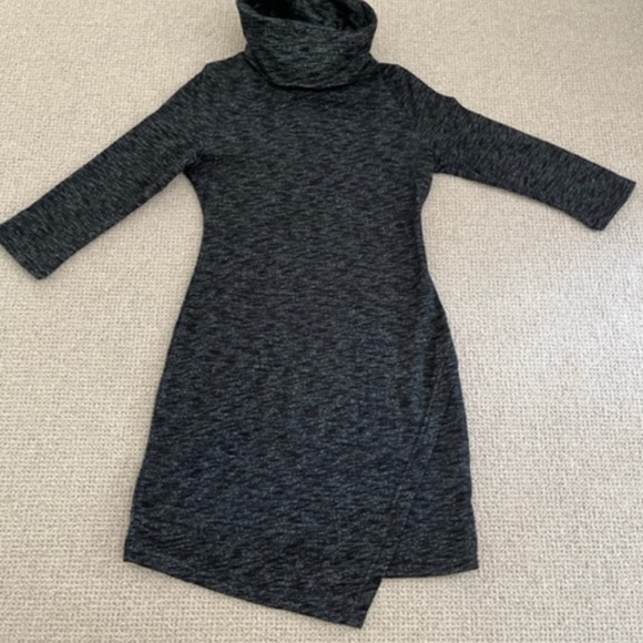 COPY - Jack By BB Dakota Cowell Neck Sweatshirt Dress - Picture 1 of 6